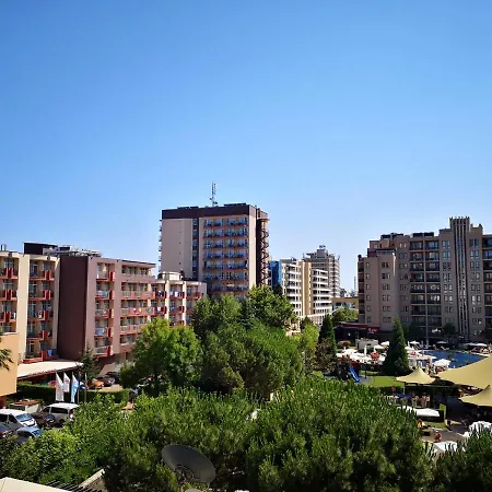 Royal Beach Barcelo, 2-bed Private A Block, 3rd Floor ساني بيتش